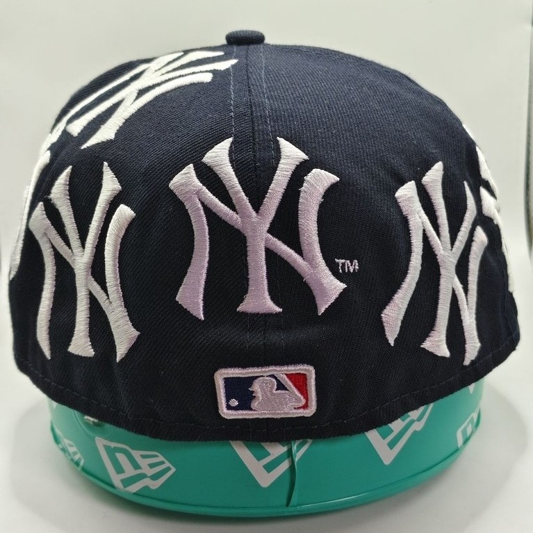 Topi New Era original x Supreme NY big logo 59Fifty