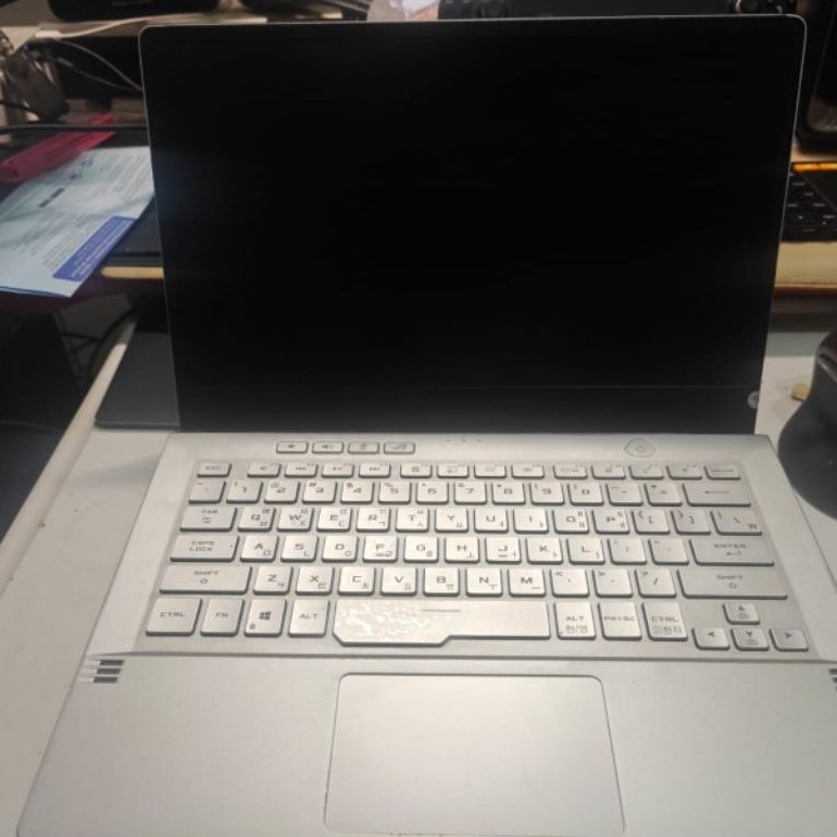 Laptop Asus Rog zephyrus G14