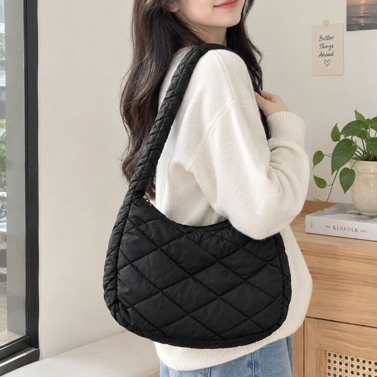 AMP - SHOULDER BAG BLACK
