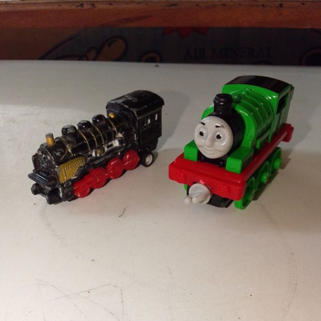 Paket Kereta Thomas Mattel Thailand Bekas Layak Pakai Mainan Anak PL asri 4
