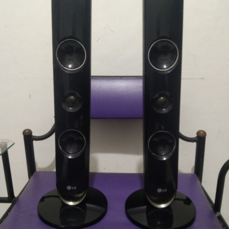 speker tower pasif  hometheatre LG bekas