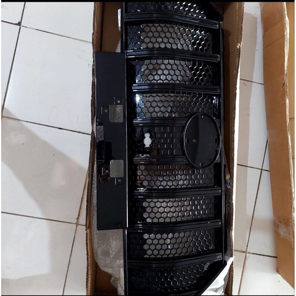 grill avanza xenia 2022 2023 2024