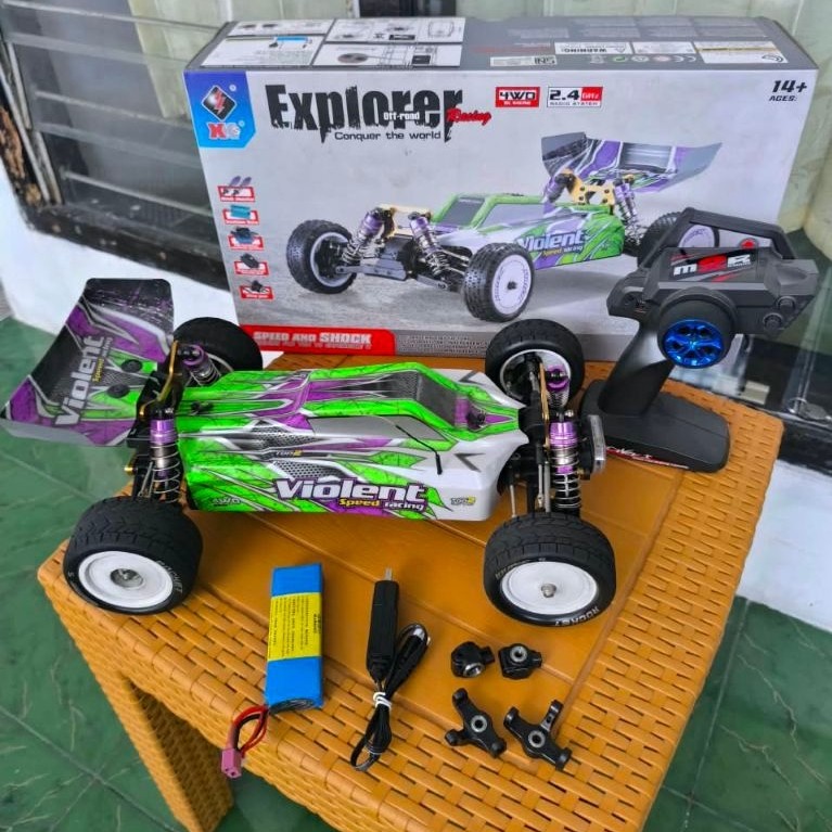 Rc wltoys 104002 buggy 1:10... Bekas