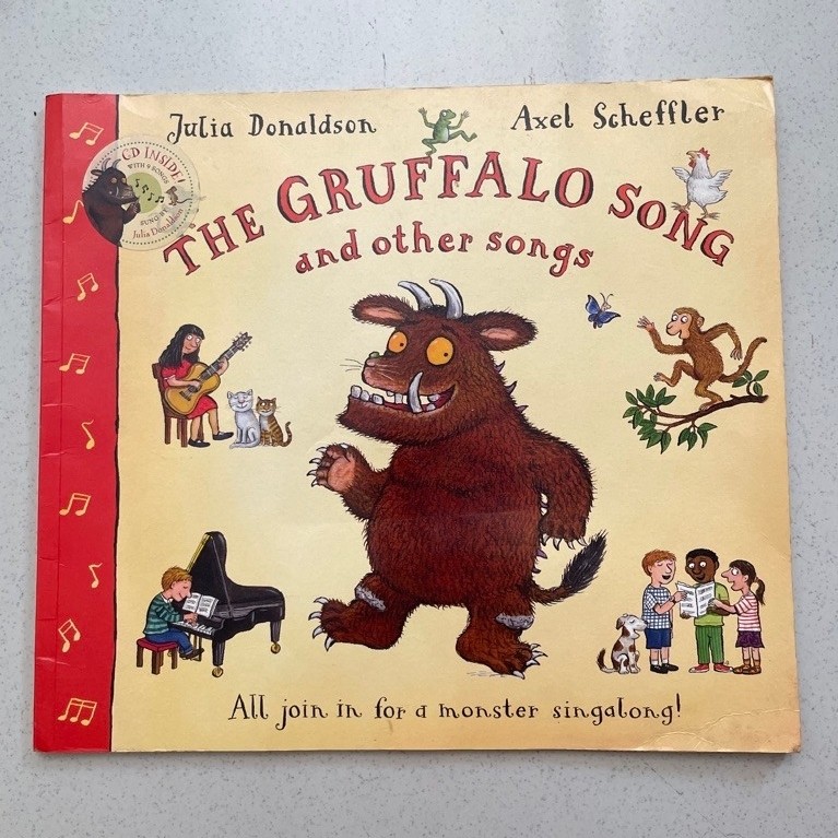 Buku Musik Anak : The Gruffalo Song and Other Songs By Julia Donaldson dan Axel Scheffler