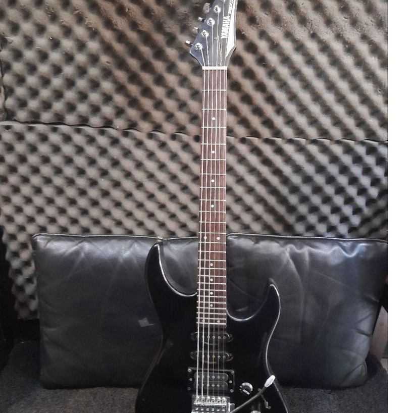 Gitar elektrik yamaha lawas RGX012 original second siap pakai