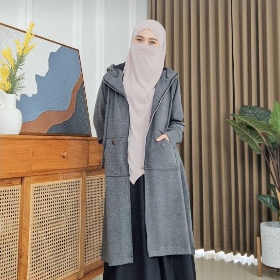Zakiya Long Jaket