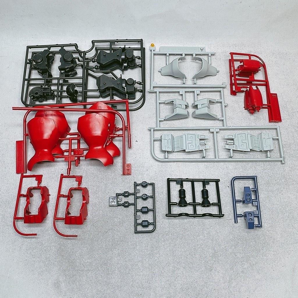 Bandai HGUC Gundam Jagd Doga Quess Part Leg