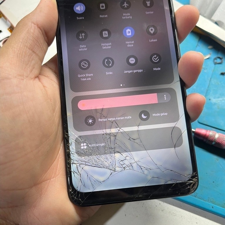 lcd samsung a04 original copotan pecah glass