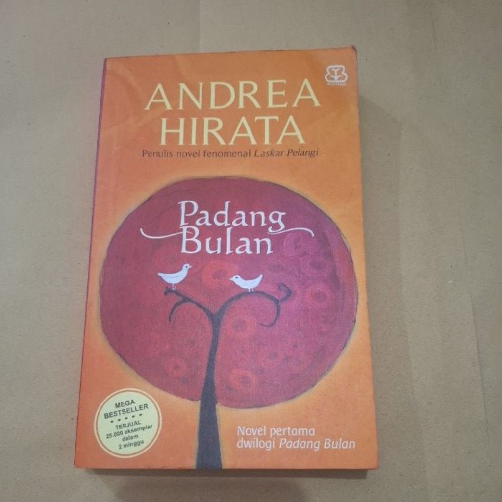 Preloved Novel Padang Bulan Karya Andrea Hirata