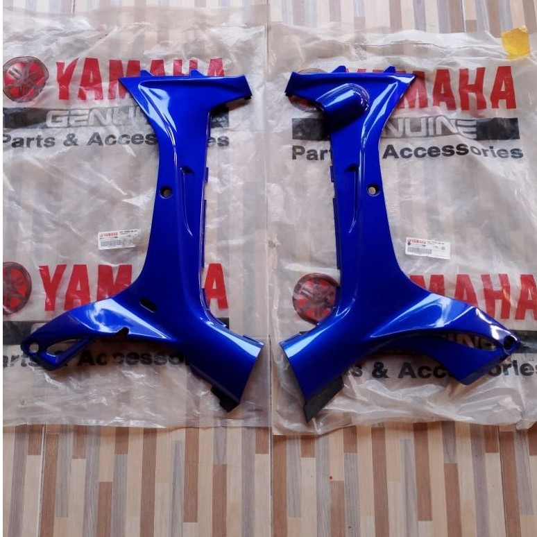 Leghsield Sayap Dalam FIZR F1ZR FIZ R F1Z R Biru Tua DPBMC Original Yamaha 4US-F8395-00-P6/4US-F8385