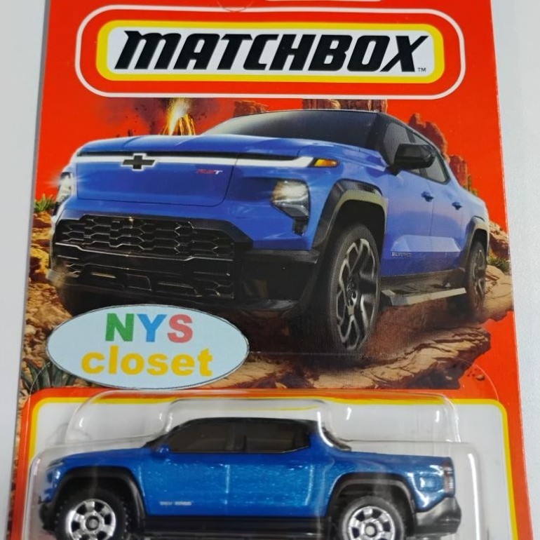 Matchbox 2024 Chevy Silverado EV