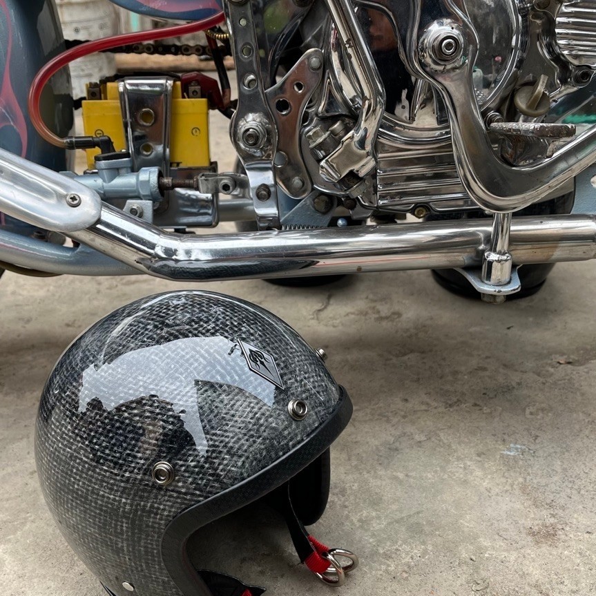 slim head helmet raw black