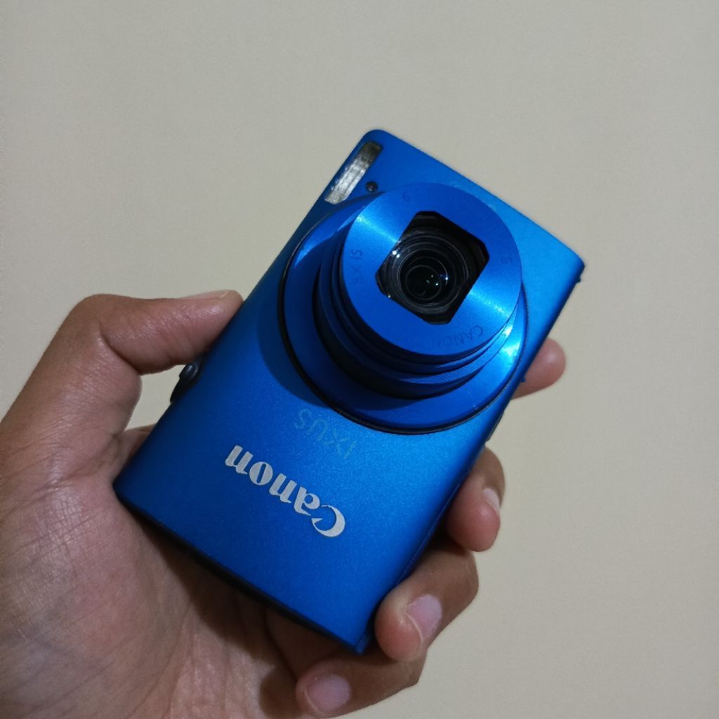 Canon Ixus 230 Digicam Canon Ixus 230 HS