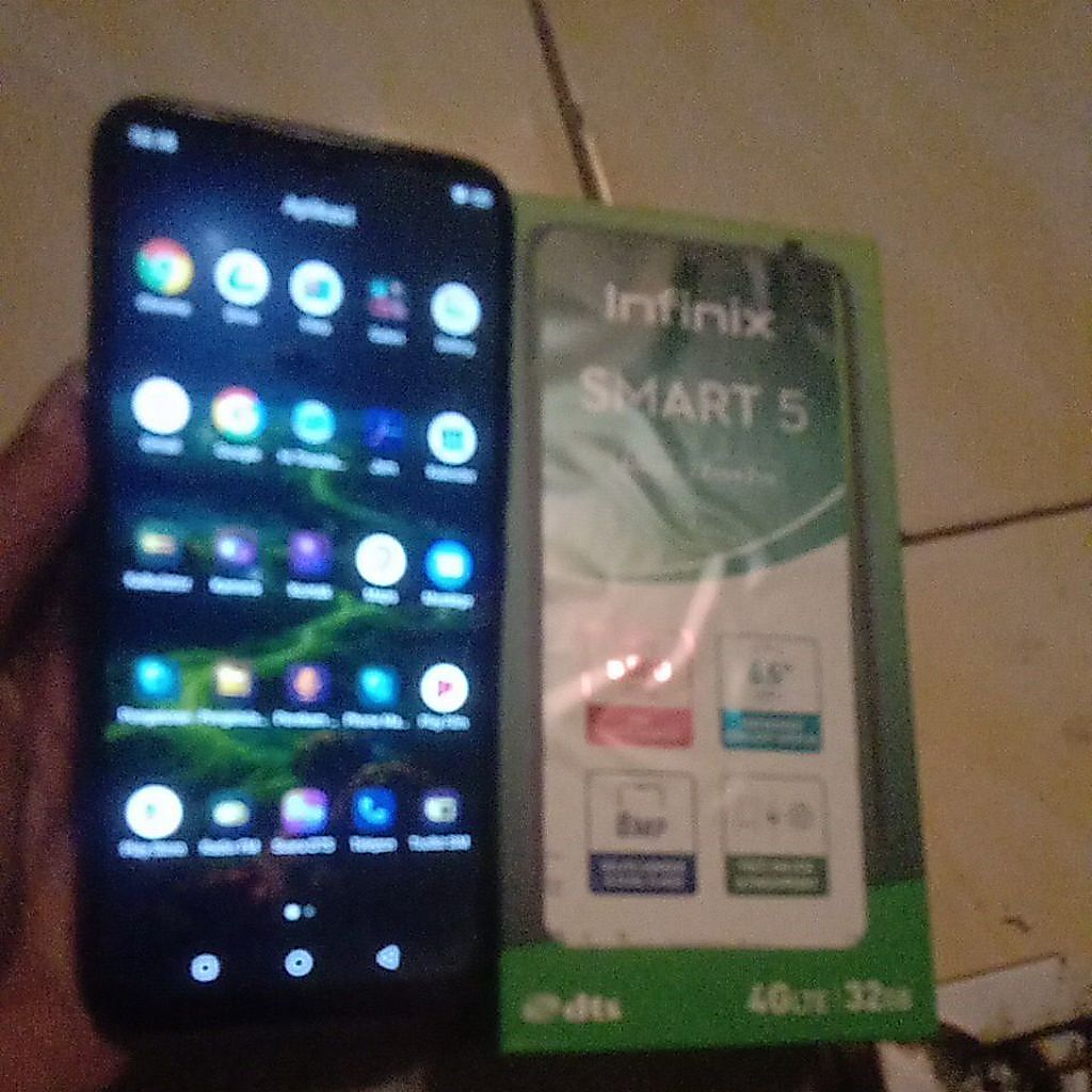 Hp seken Infinix Smart 5,.