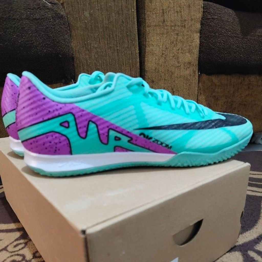 NIKE ZOOM VAPOR 15 ACADEMY IC DJ5633 300
