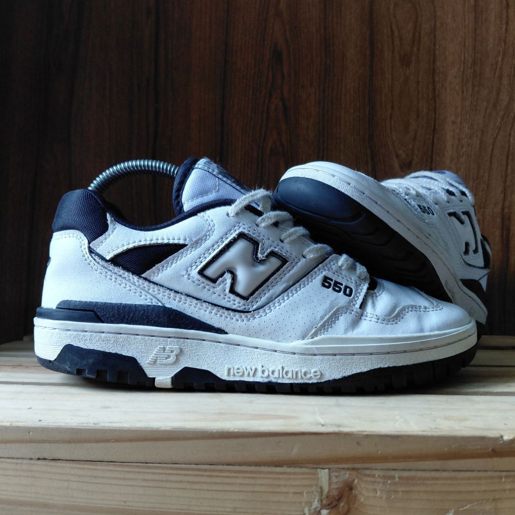 Size 39.5/245 | Sepatu Pria/Wanita Branded NB 550 | Sport Sneakers,  Casual, Basket | Second Prelove