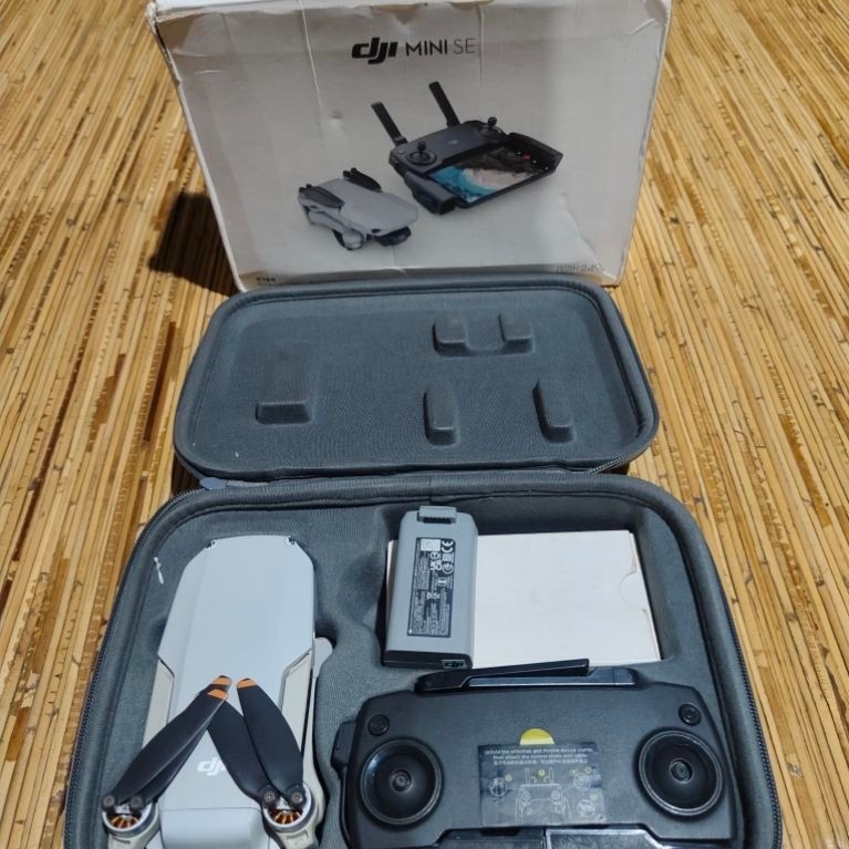 Drone dji mini se