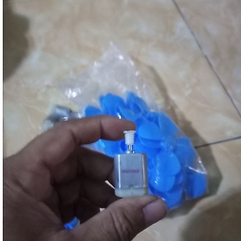 Dinamo + baling-baling layangan