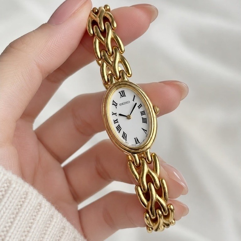 Seiko Roman Goldtone Lady Watch