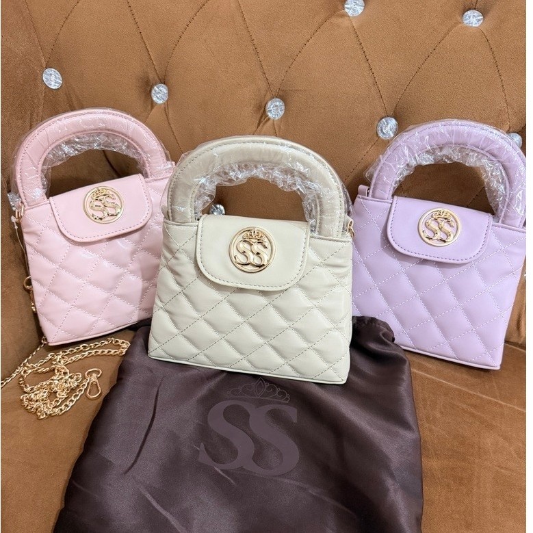 New tas shella saukia