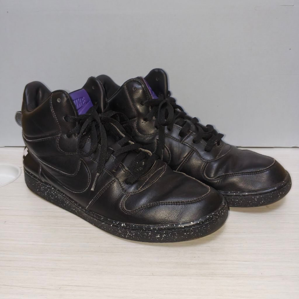 sepatu second Nike Court Borough size 44
