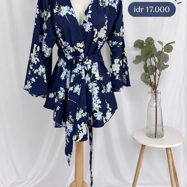 Outer dan Blazer Gamis wanita motif bunga biru tua lengan panjang dengan tali pinggang