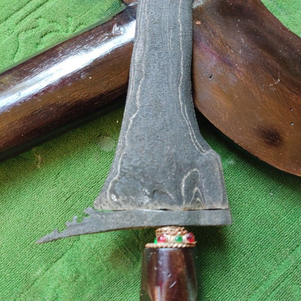 Keris tilam sari