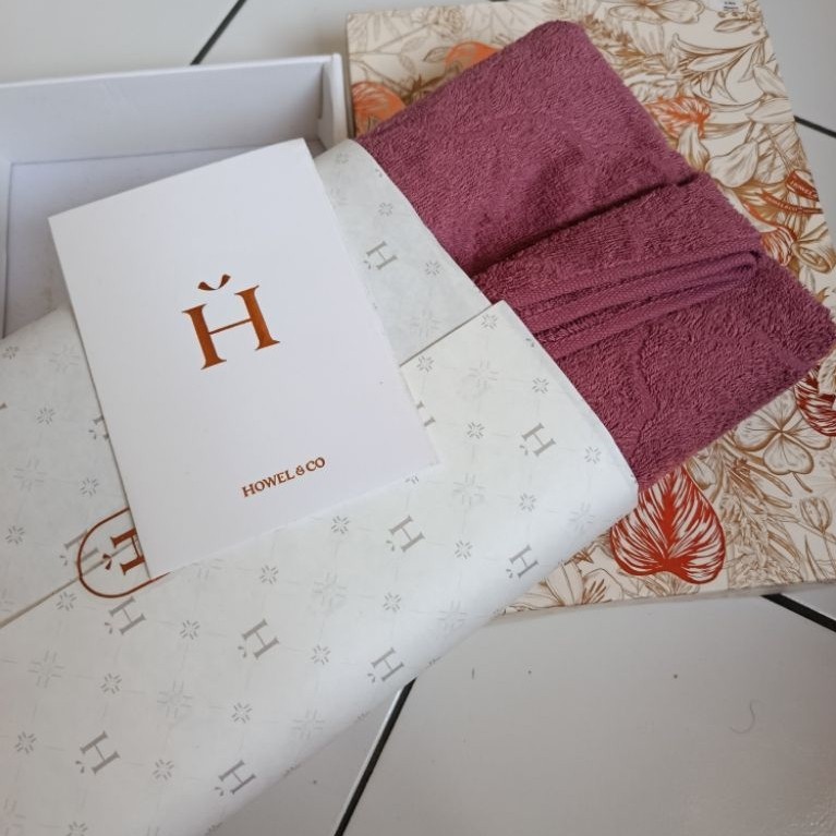 handuk howel & co kondisi baru