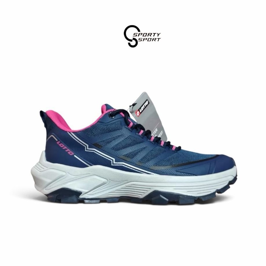 SEPATU TRAIL RUNNING WANITA LOTTO GOMEZ