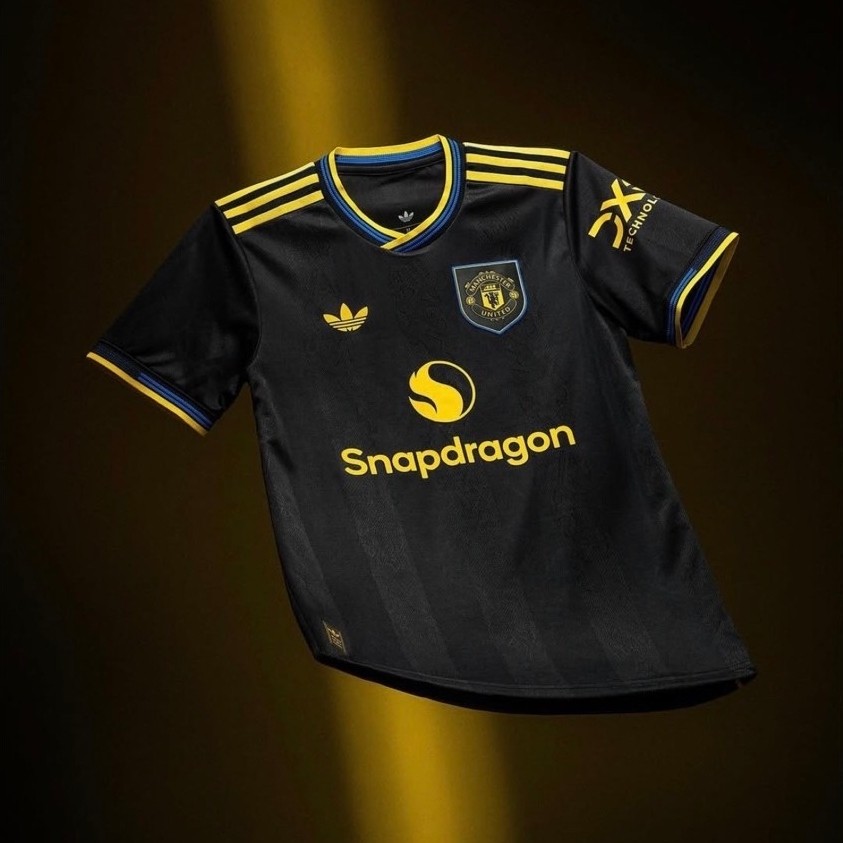 Manchester United Third 25/26 Jersey | Retro | Vintage Edition | Jersey Bola | Authentic Jersey | Je