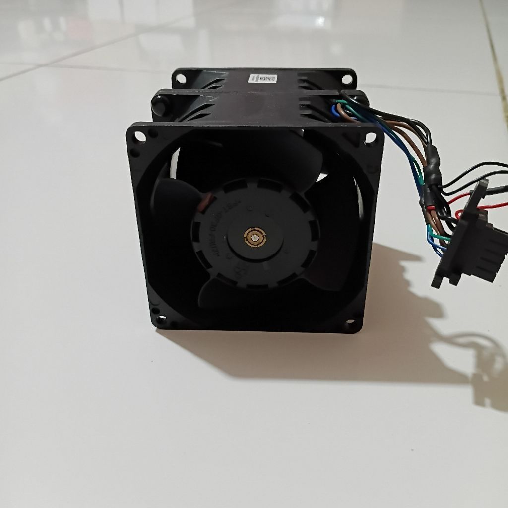 AVC Double Fan 8cm 12V 5.67A