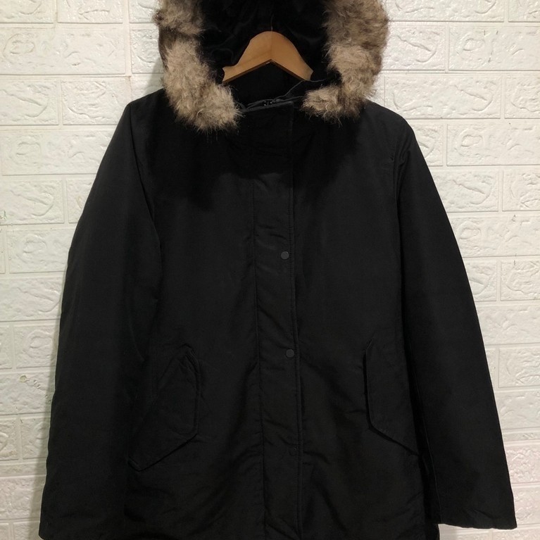 UNIQLO ultralight down Coat parka jaket black