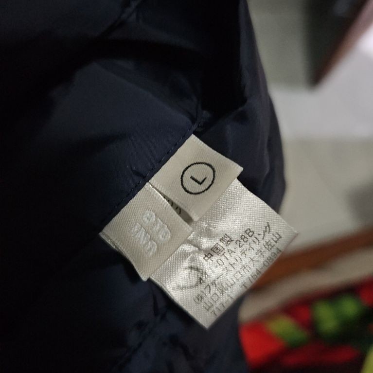 Jaket Reversible Uniqlo