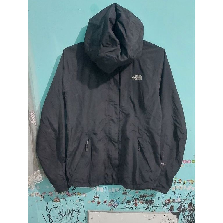 Tnf hyvent gorpcore
