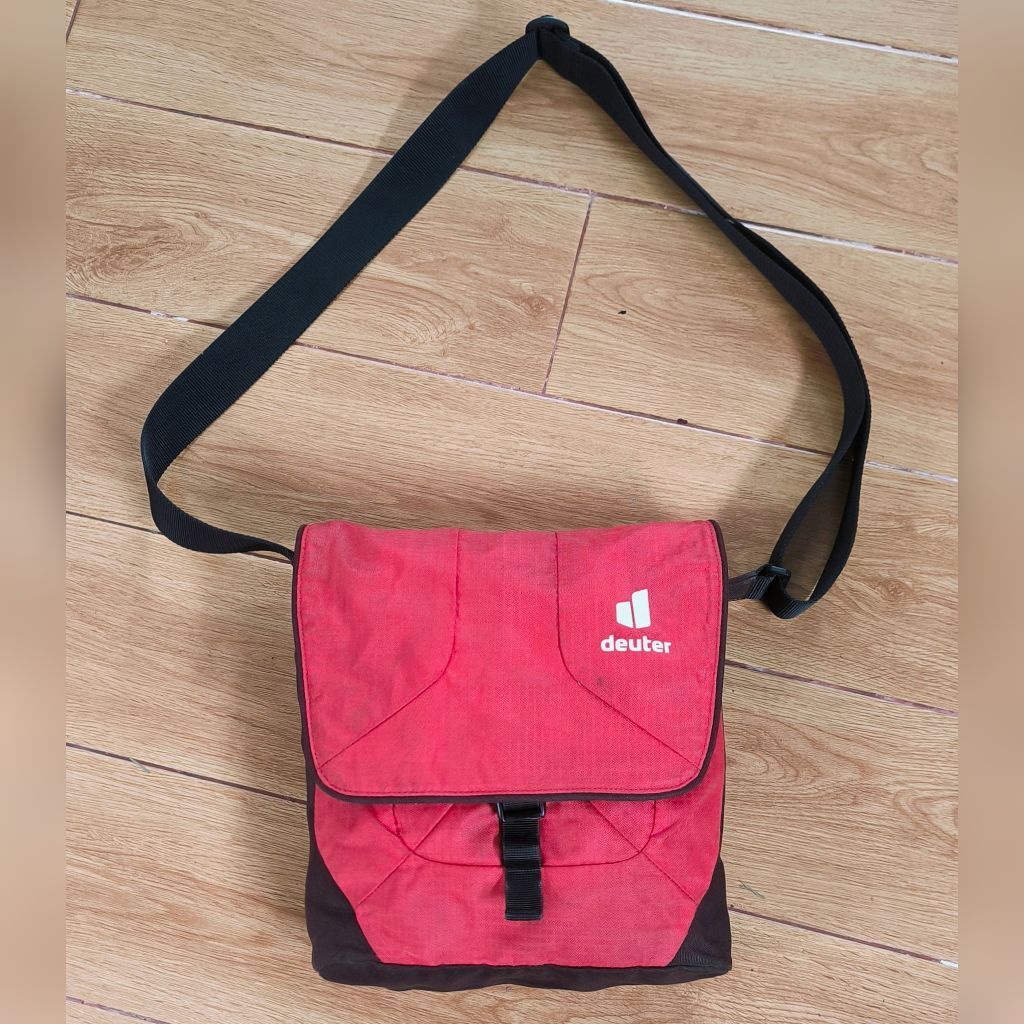 Original Deuter Appear Crossbody
