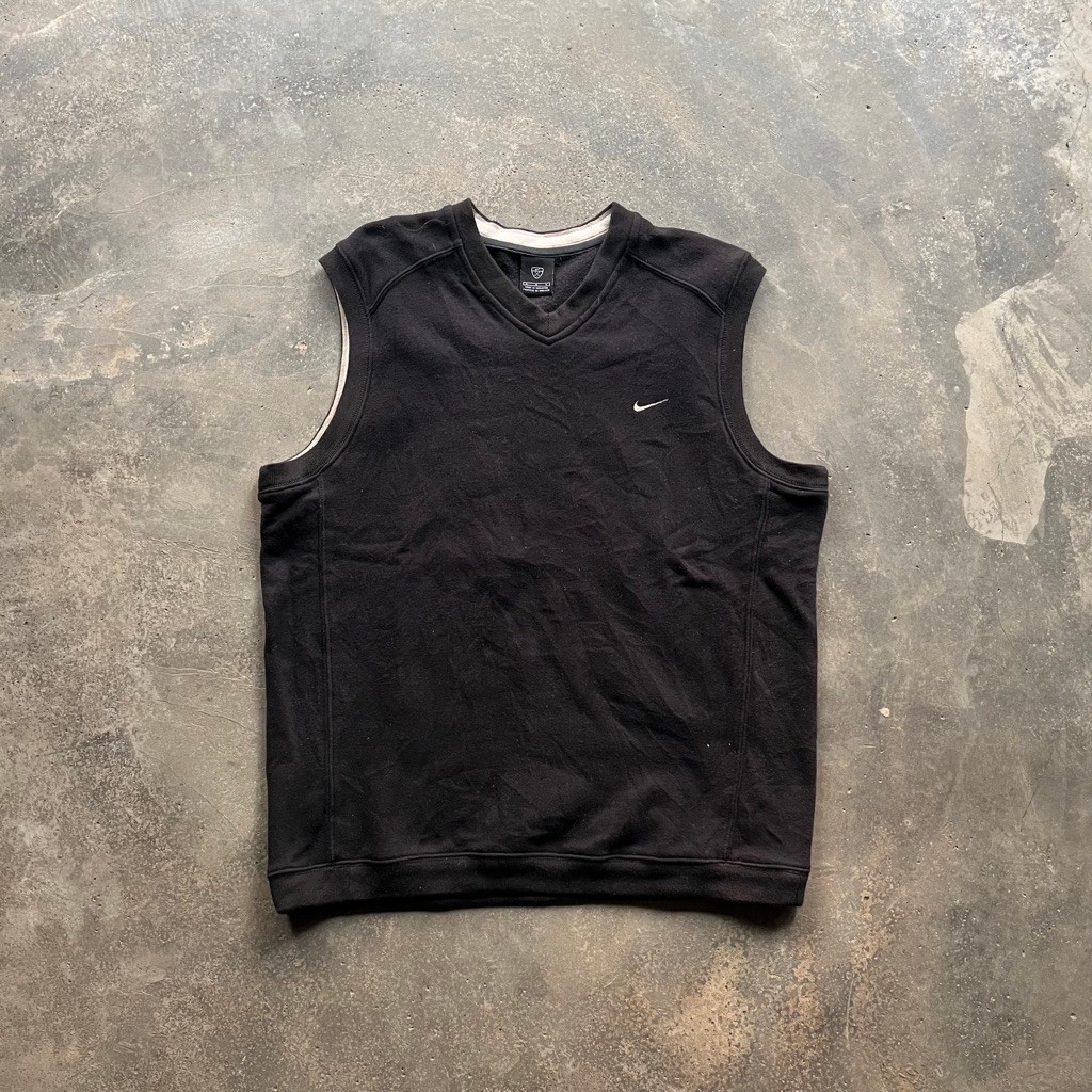Nike vest