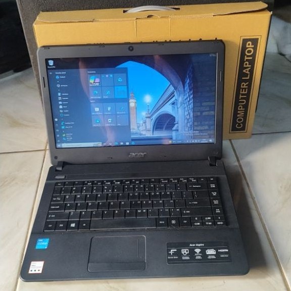 LAPTOP ACER RAM 8GB CORE I3  MULUS SEPERTI BARU SIAP PAKAI