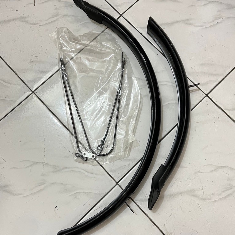 Fender Spakbor Sepeda Ukuran 20 inch murni Mew