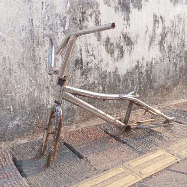 BMX GT Vertigo Chromoly by United (bahan restorasi)