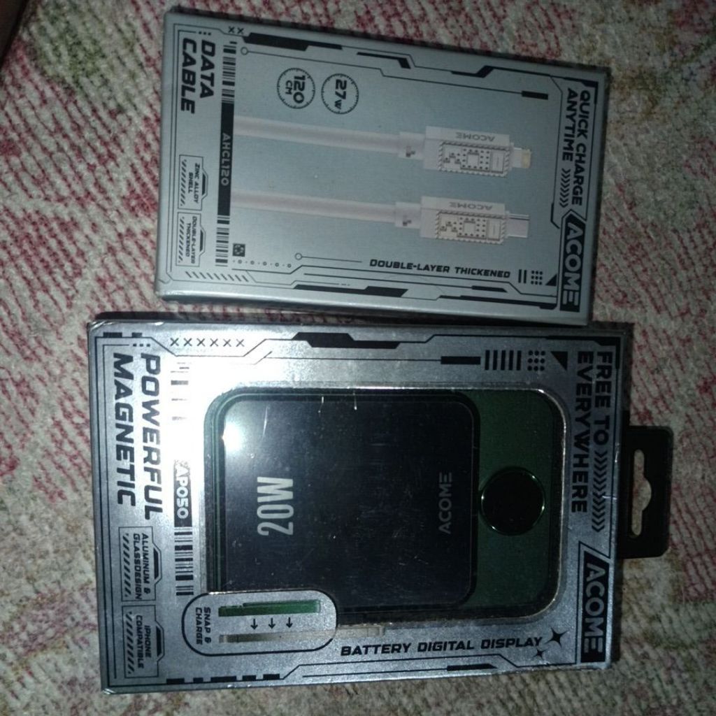 powerbank acome magnetic+kabeldata buat ip