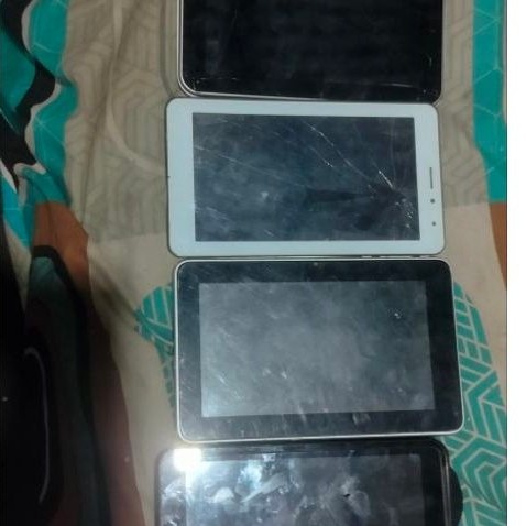 tablet Advan 2, Cyrus 2 dan ASUS 1. bahan service
