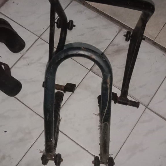 Paddock depan belakang r25 / universal
