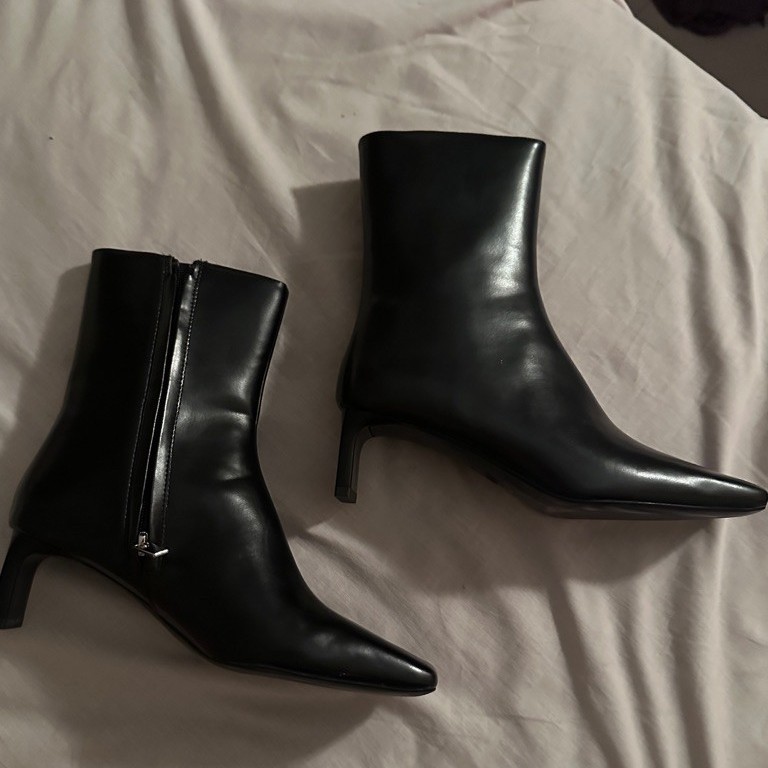 Boots h&m ukuran 38 outfit konser the weeknd