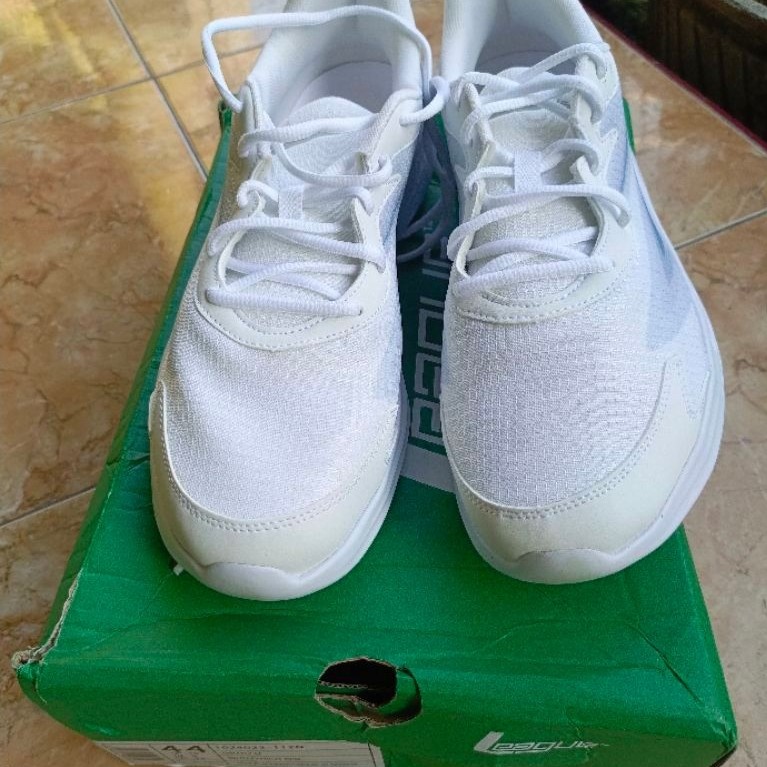 Sepatu running LEAGUE