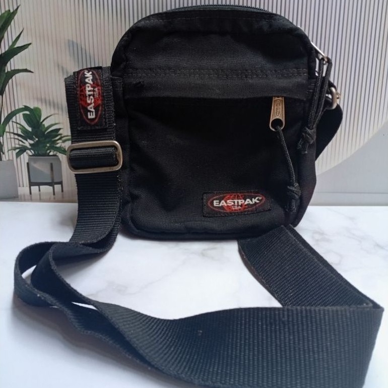 SLING BAG EASTPAK ORIGINAL (BACA DESKRIPSI)‼️
