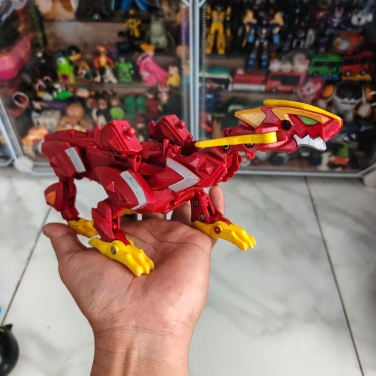 figure bakugan gundalian invaders dragonoid colossus