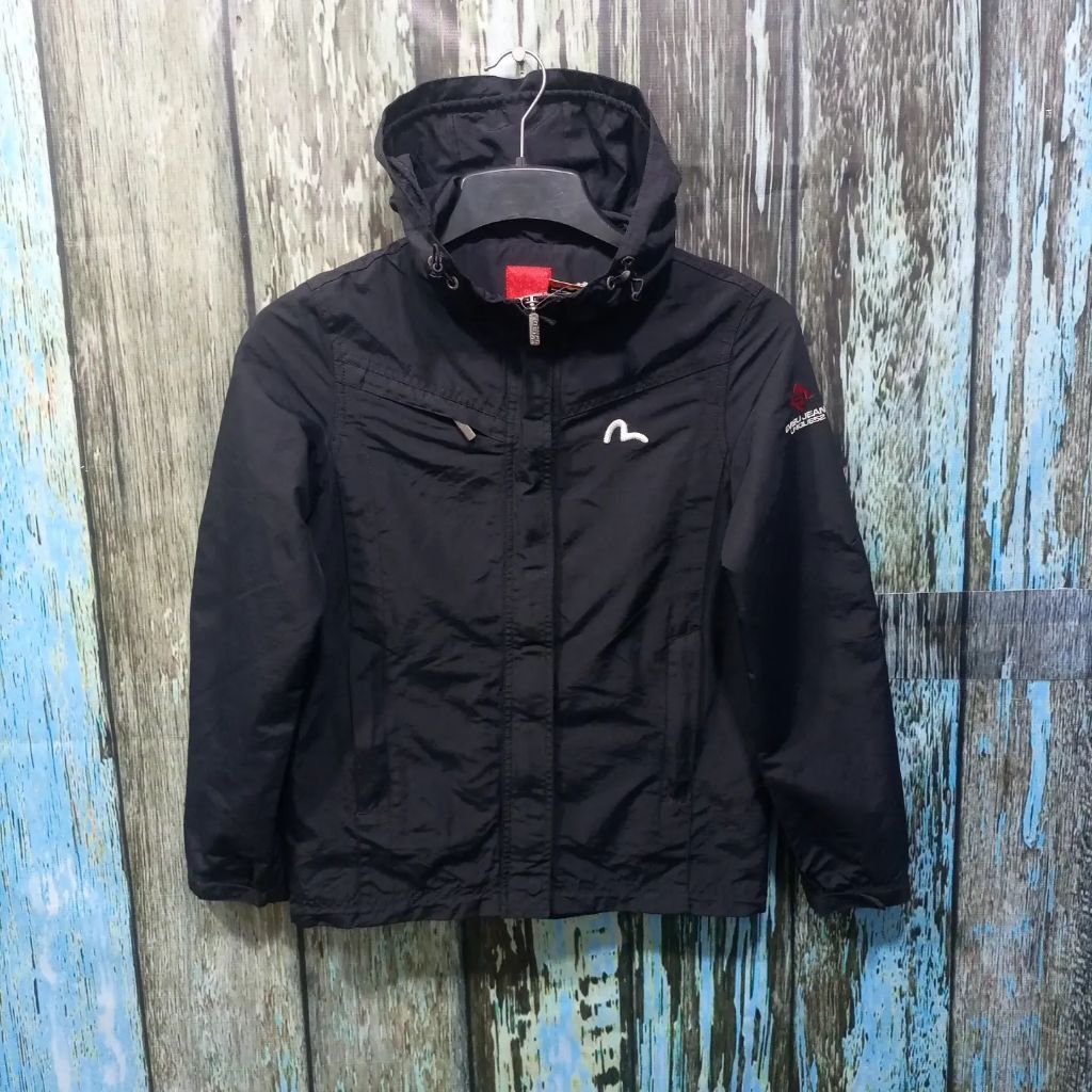 jaket outdoor EVISU tebal size S casual bagus original