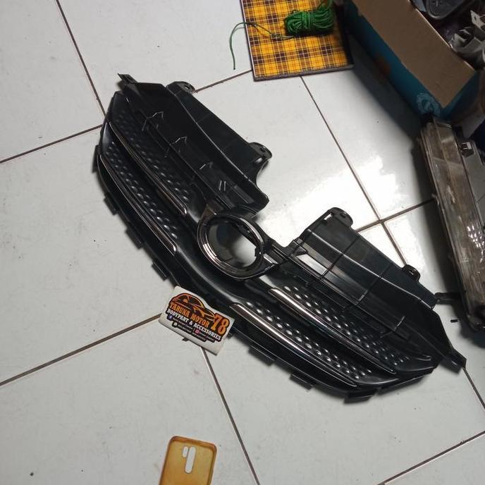 Grill Avanza Tipe S