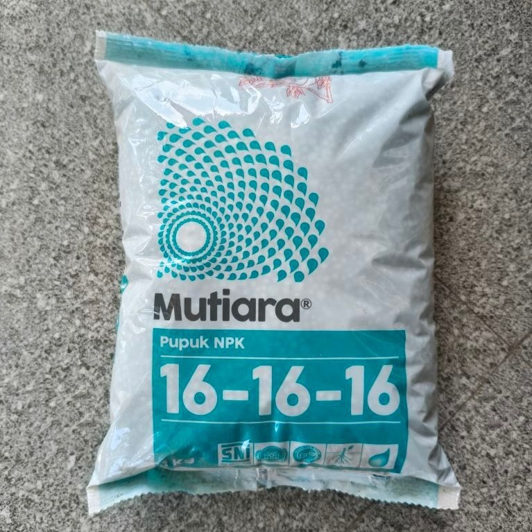 Pupuk Mutiara NPK 1kg