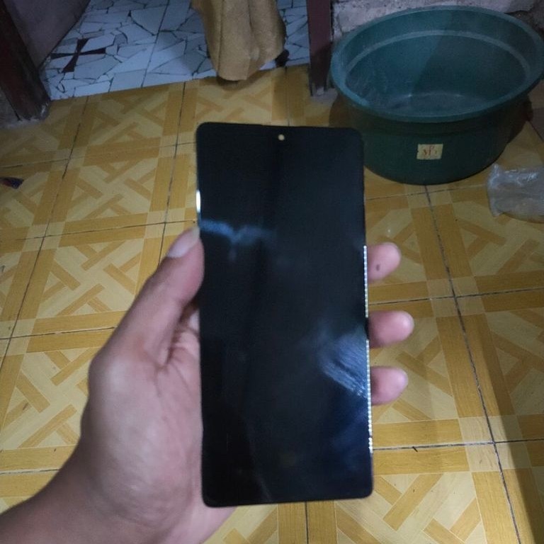 LCD POCO M6 PRO ORIGINAL MINUS GARIS 1
